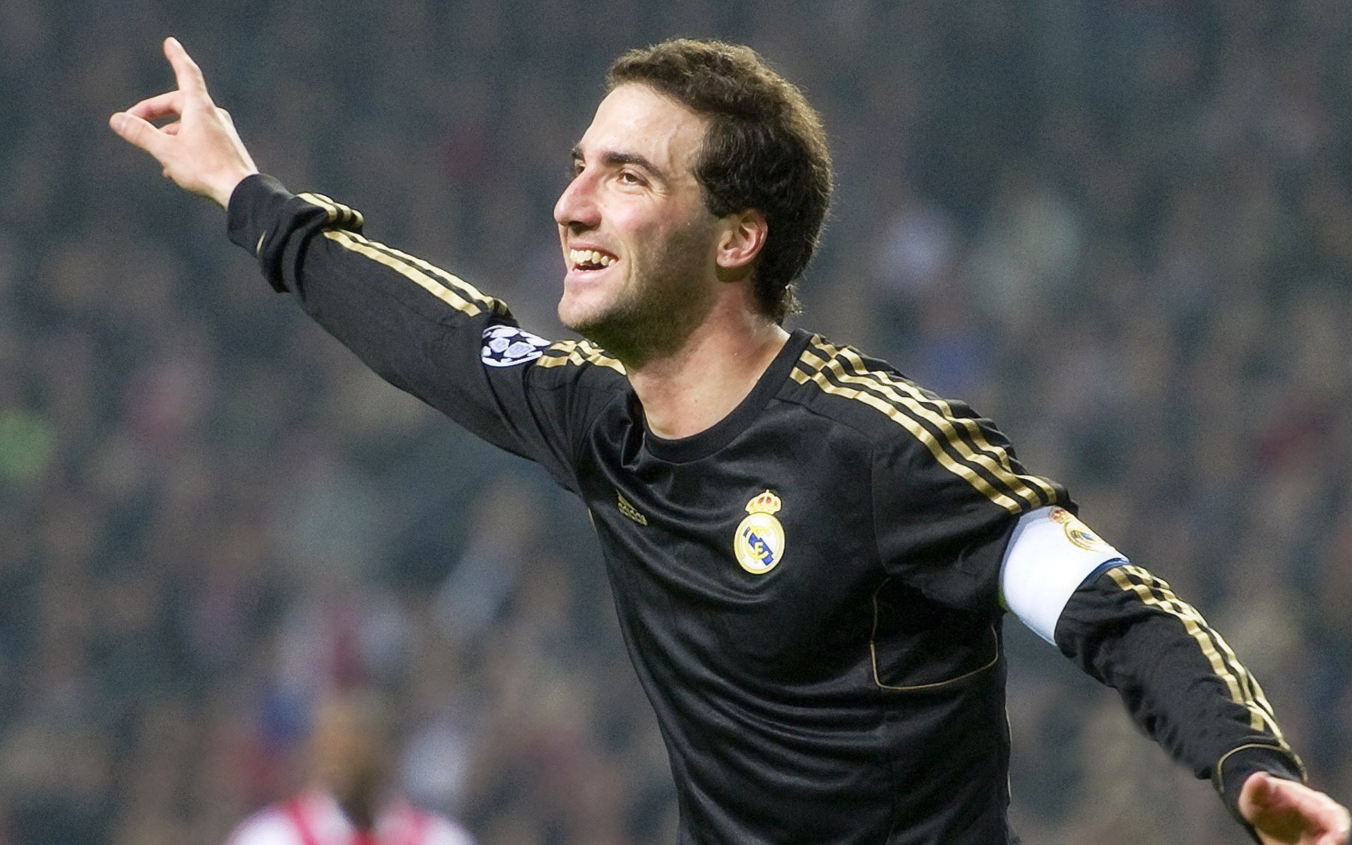 乌拉圭男足在巴黎奥运会比赛中以3-2战胜德国,乌拉圭男足有名的球员